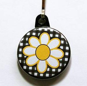 Daisy Zipper Pull on Black Check - Kelly's Handmade