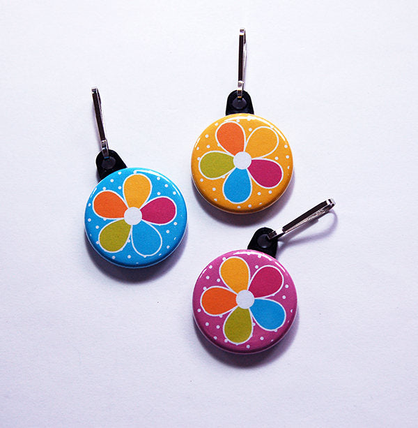Flower Zipper Pull Available in 3 Colors - Kelly's Handmade
