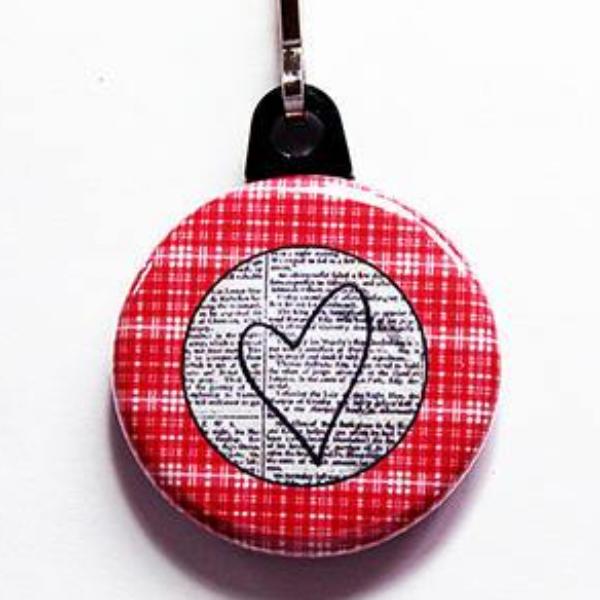 Heart Zipper Pull in Red White & Black - Kelly's Handmade