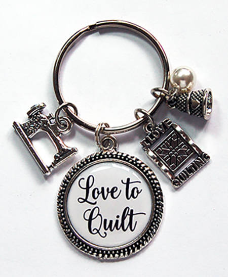 Love to Quilt Keychain - Kelly's Handmade