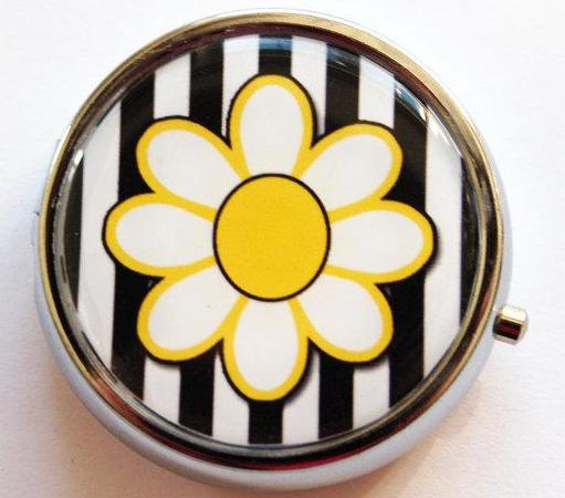 Daisy Striped Round Pill Case - Kelly's Handmade