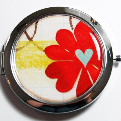 Flower With Heart Compact Mirror - Kelly's Handmade